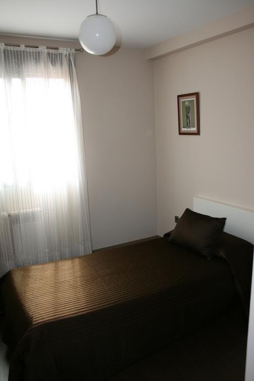 Apartamentos Calle Jose Madrid Extérieur photo